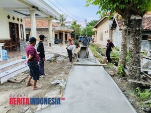 Warga Apresiasi Pemdes Rancagede Dengan Dibangunnya Jalan Lingkungan